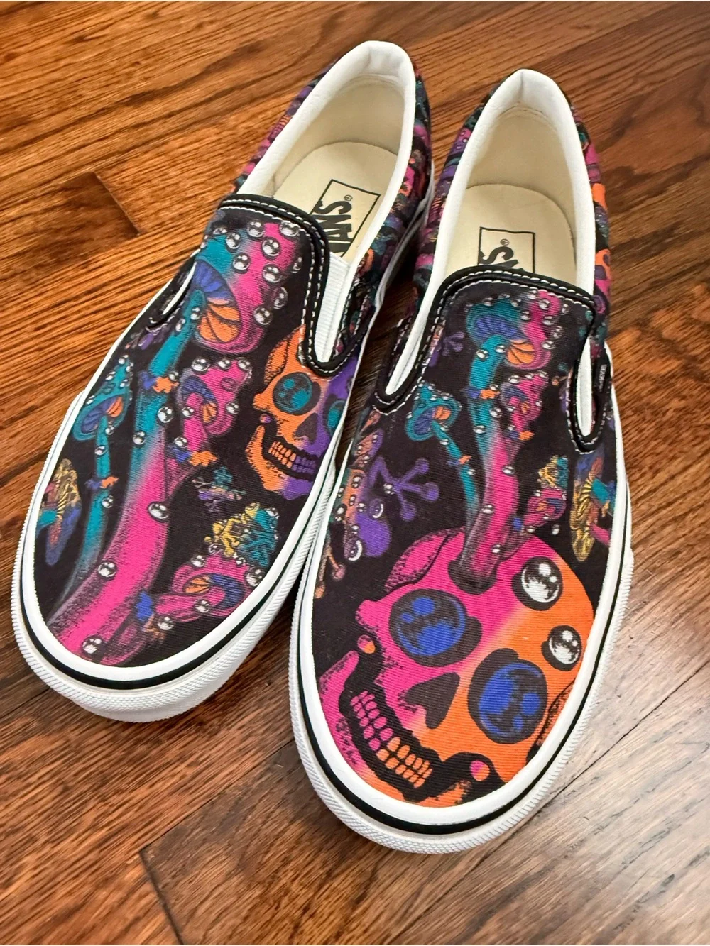 Vans Classic Slip-On Trippy Drip Skull Mushroom Psychedelic Sneakers Women’s 9.5